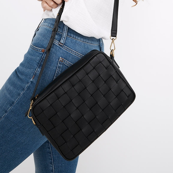 Madewell Handbags - Madewell the Large Transport Woven Camera Bag